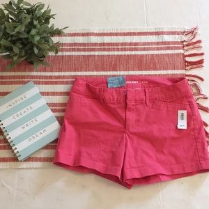 Old Navy: Size 0: pixie length hot pink shorts